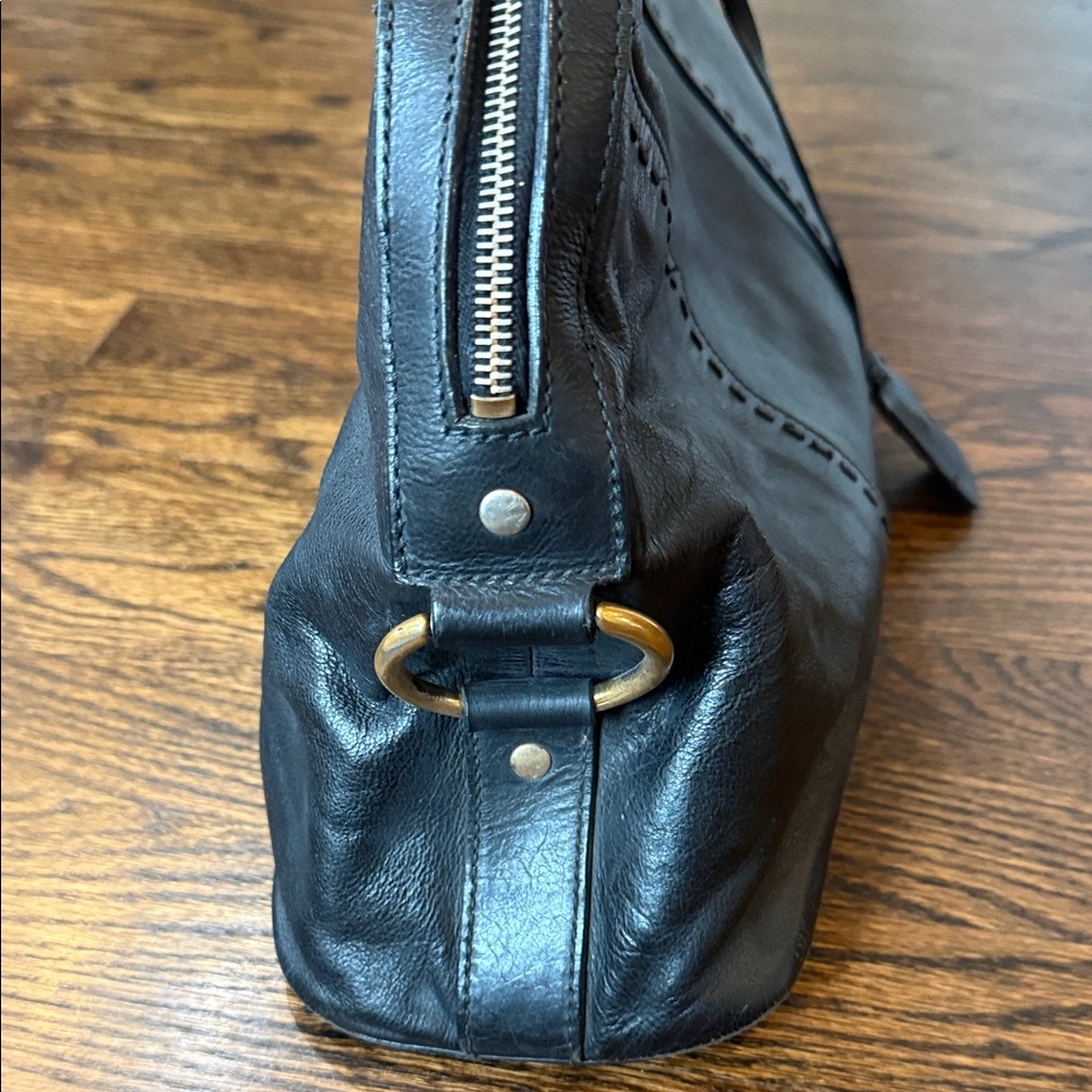 Yves Saint Laurent Muse Shoulder Tote Black Leather Bag - Picture 5 of 15